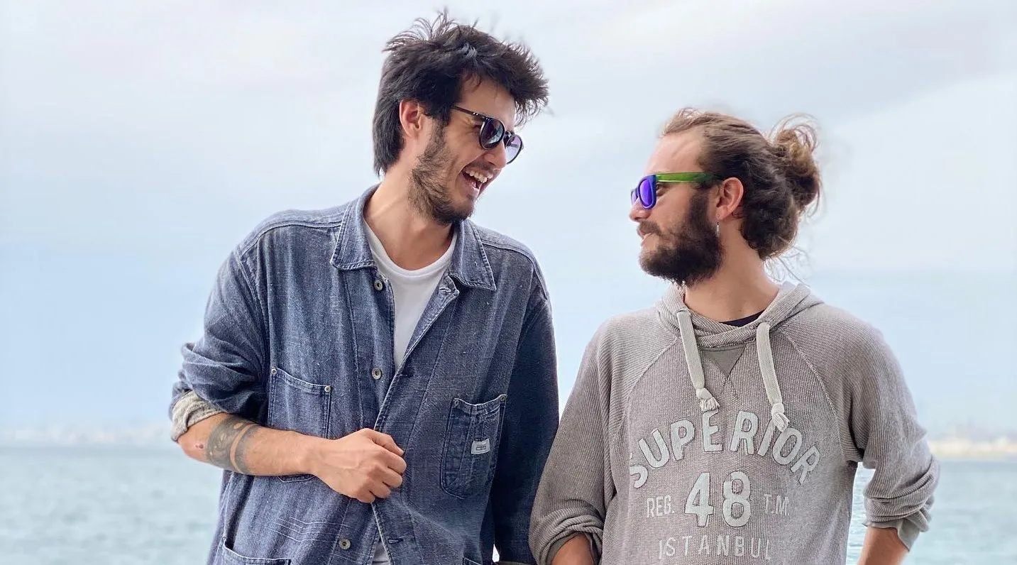 People Around - Electronic Live Band