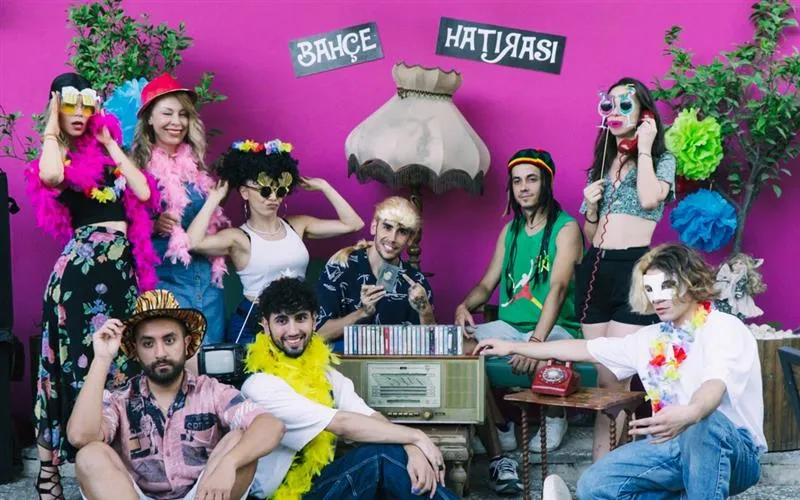 Hangout 80 ler 90 lar Gecesi