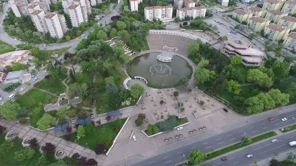Vedat Dalokay Parkı - cover