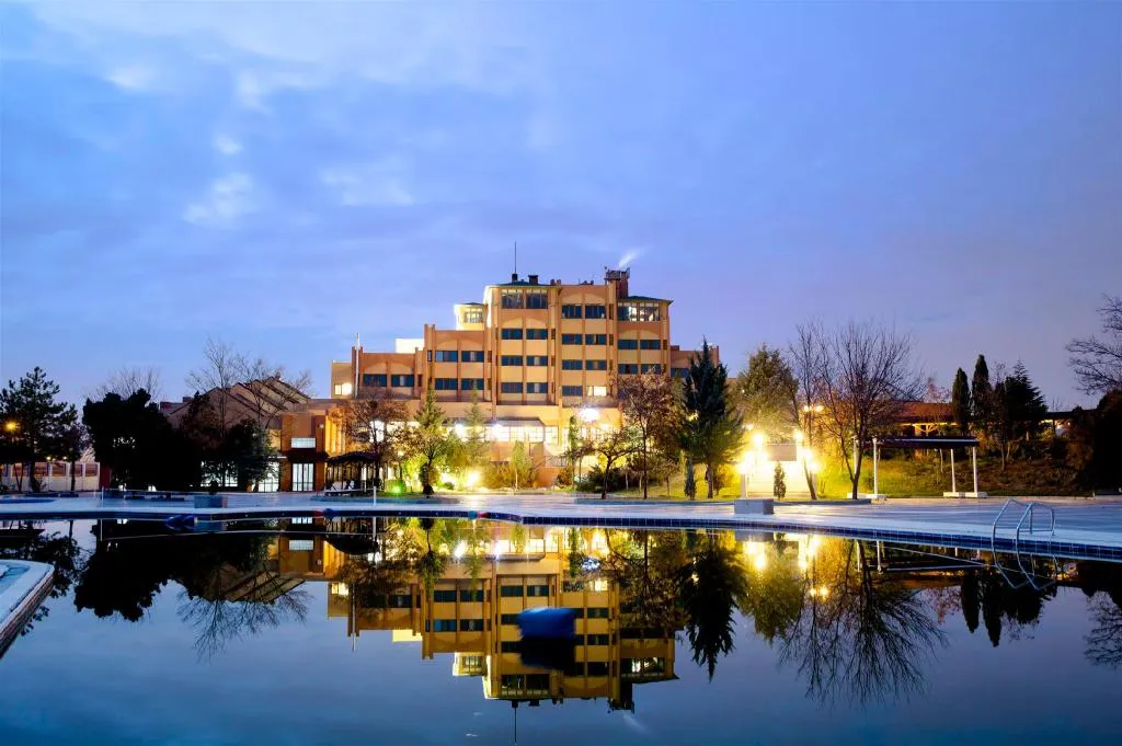 Patalya Lakeside Resort - cover