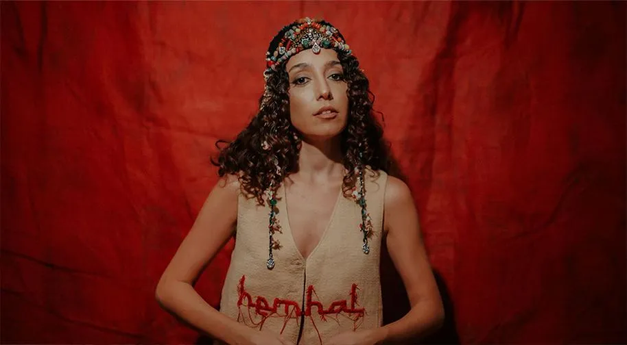 Selin Sümbültepe "Hemhal" İlk Konser