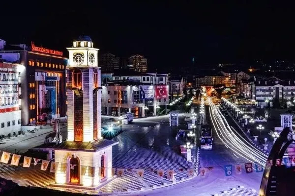 Keçiören Meydanı - cover