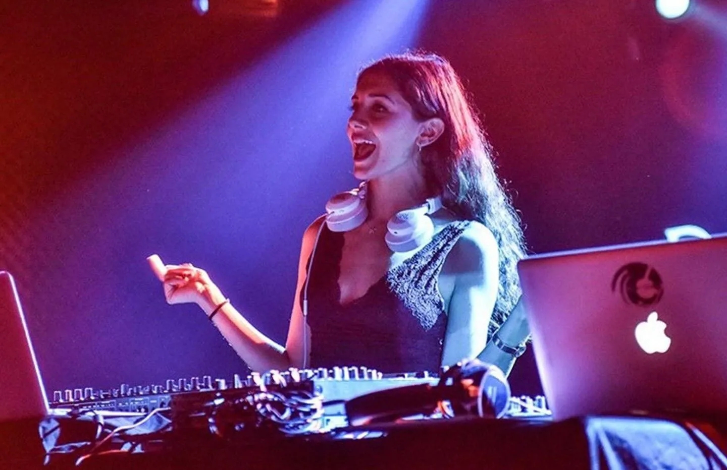2000 ler Türkçe Pop Gecesi DJ Pınar Alkan